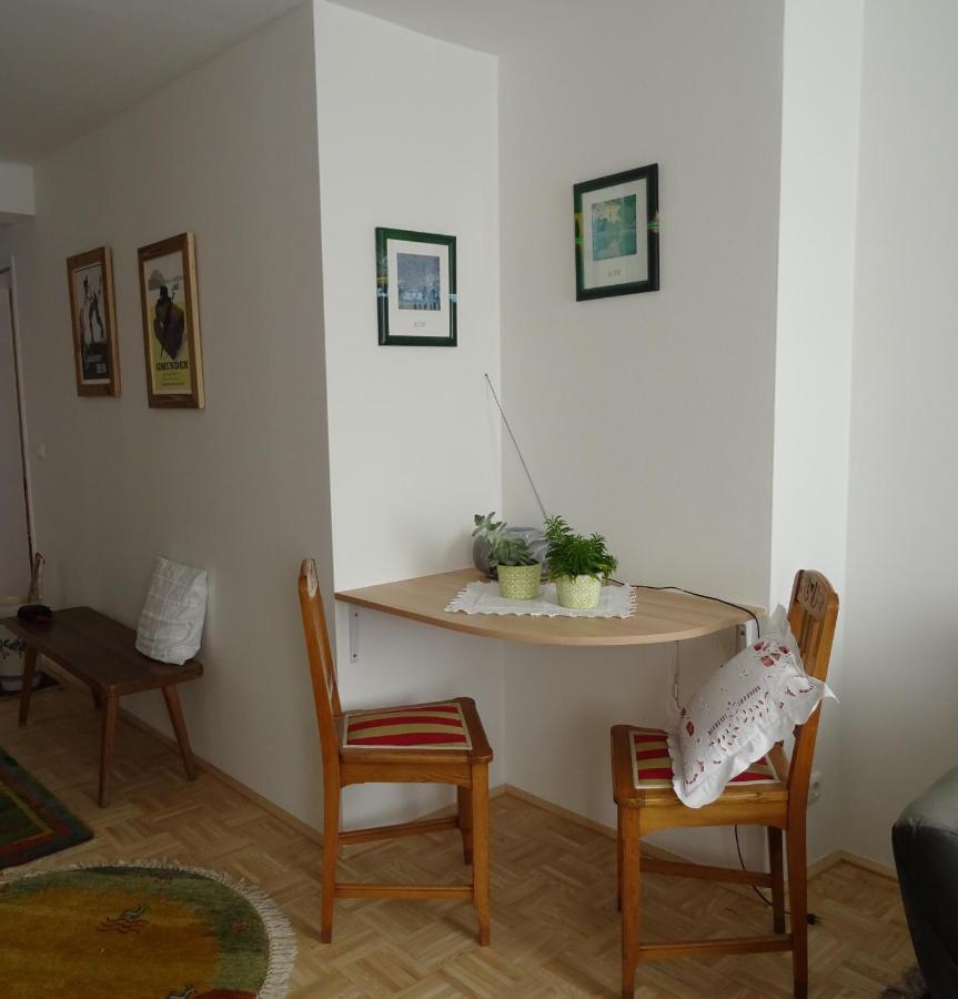 Homely Apartment In The Center With Garden View Gmunden Ngoại thất bức ảnh