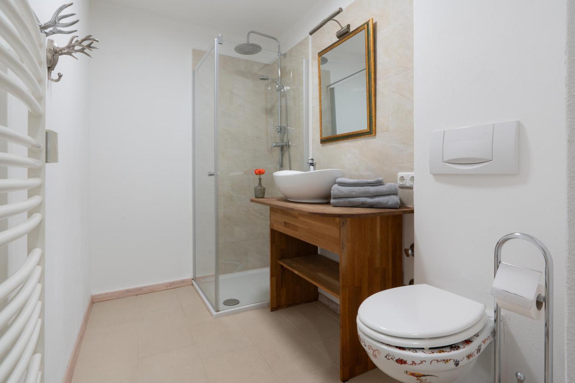 Homely Apartment In The Center With Garden View Gmunden Ngoại thất bức ảnh